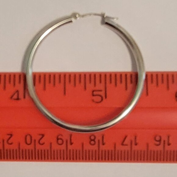 **SOLD**10k Solid White Gold Round Hoop Earrings Lever Backs ≈1 1/2", 2mm,≈1.58g - Picture 4 of 6